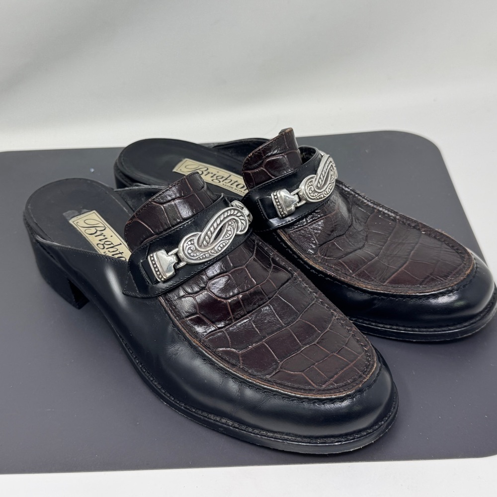 Brighton slip on croc mules. Women’s Size 8 very Good condition.
